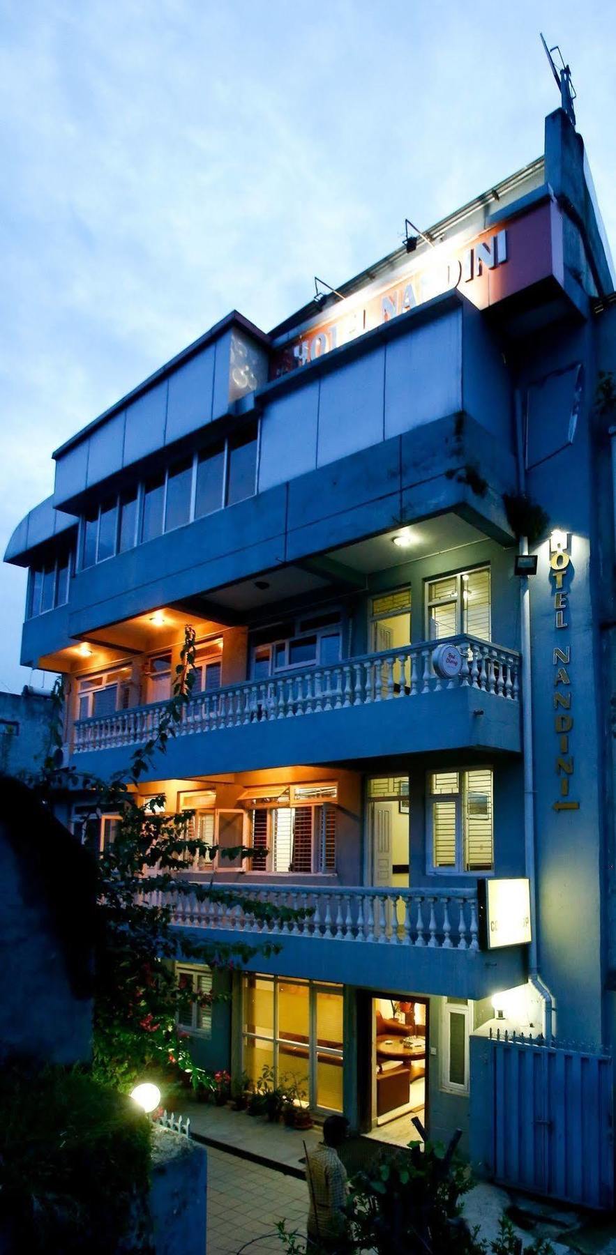 Hotel Nandini Kathmandu Exterior photo